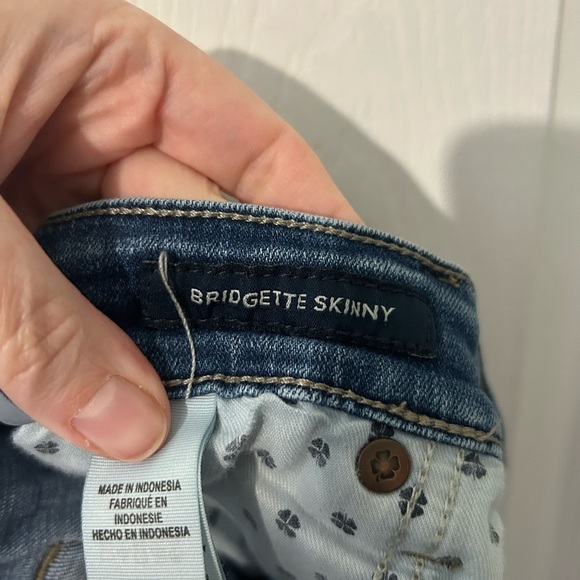 Lucky Brand Bridgette Skinny. Button Fly 6/28 Ankle jeans. Denim. - Picture 8 of 11